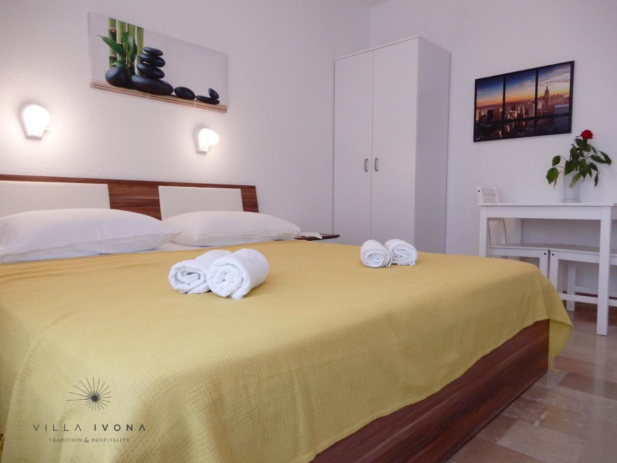 Bed And Breakfast Ivona Baska Voda Ngoại thất bức ảnh